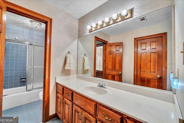 5011 SE West Lake Drive, Conyers, GA 30094