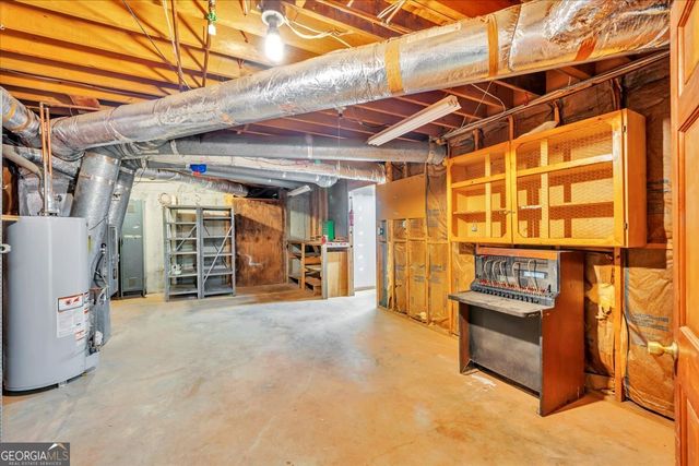 5011 SE West Lake Drive, Conyers, GA 30094