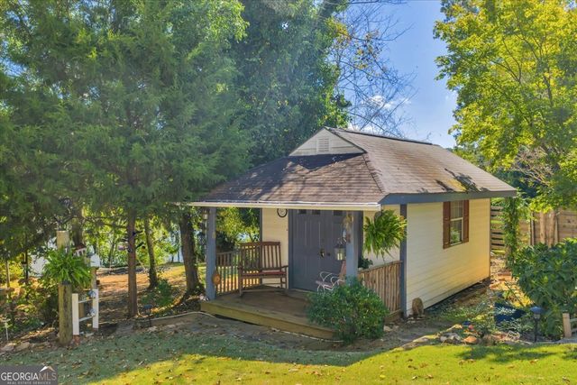 5011 SE West Lake Drive, Conyers, GA 30094