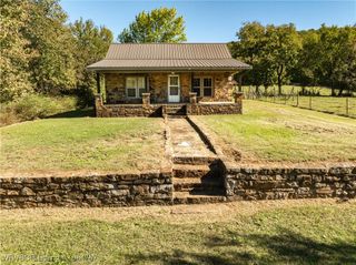 1100 Highway 71, Mountainburg, AR 72946