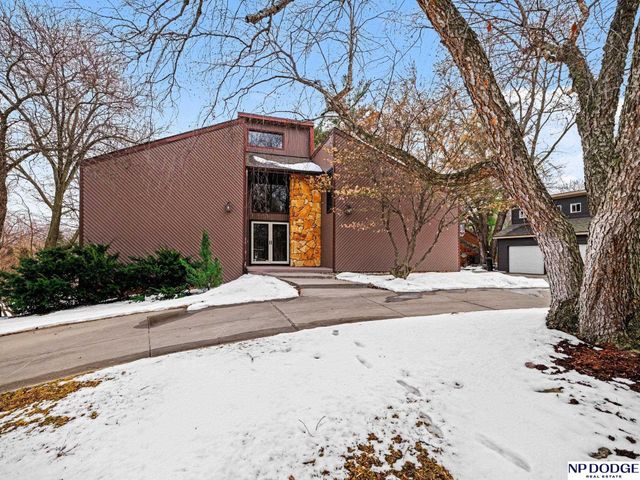 21025 Timberlane Drive, Elkhorn, NE 68022