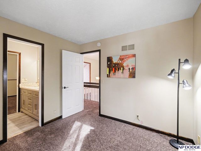 21025 Timberlane Drive, Elkhorn, NE 68022