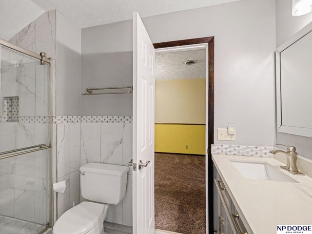 21025 Timberlane Drive, Elkhorn, NE 68022