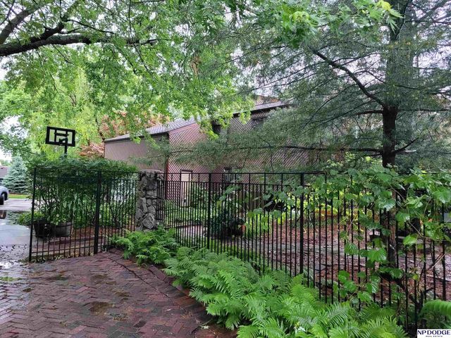 21025 Timberlane Drive, Elkhorn, NE 68022