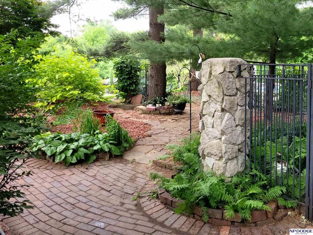 21025 Timberlane Drive, Elkhorn, NE 68022