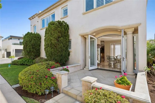 521 Via Lido Nord, Newport Beach, CA 92663