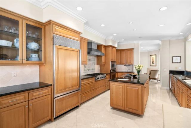 521 Via Lido Nord, Newport Beach, CA 92663