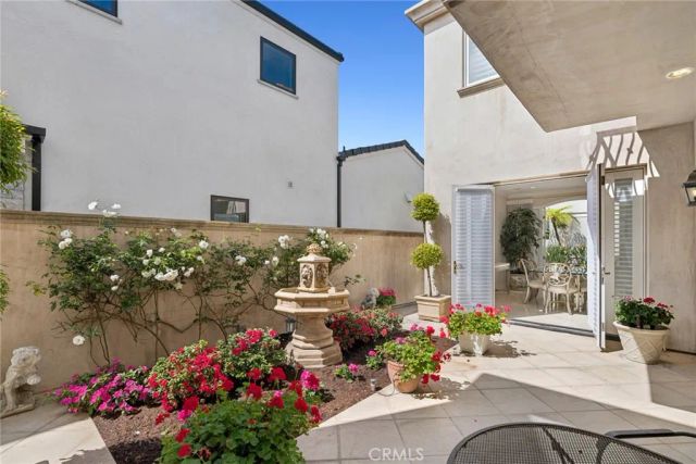 521 Via Lido Nord, Newport Beach, CA 92663