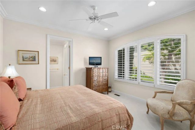 521 Via Lido Nord, Newport Beach, CA 92663