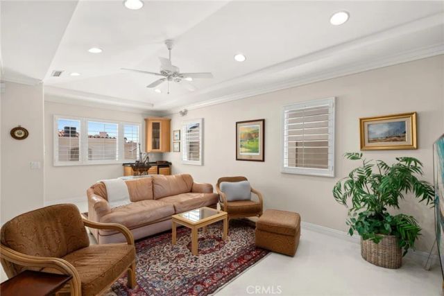 521 Via Lido Nord, Newport Beach, CA 92663