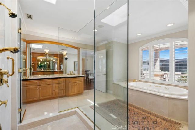 521 Via Lido Nord, Newport Beach, CA 92663