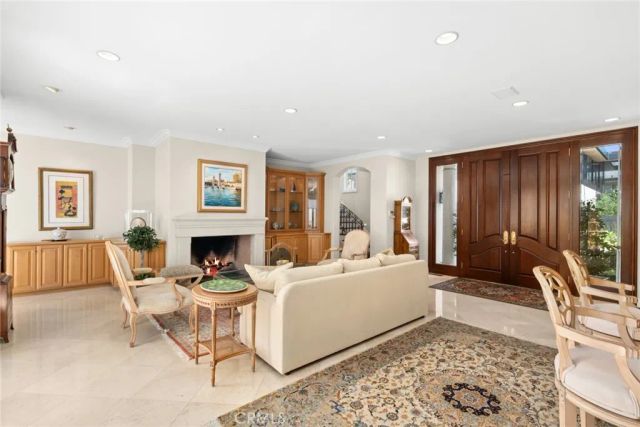 521 Via Lido Nord, Newport Beach, CA 92663