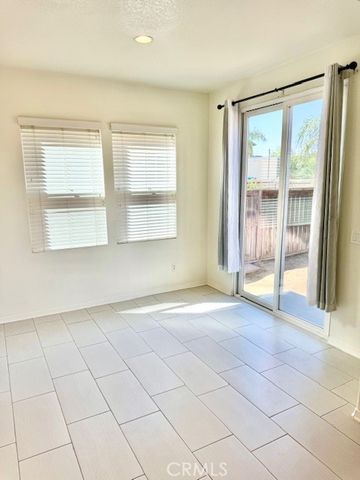 1562 Chesire Drive, Perris, CA 92571