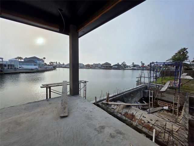 15913 Cuttysark St, Corpus Christi, TX 78418
