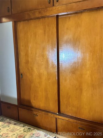 1003 N 6th, Durant, OK 74701