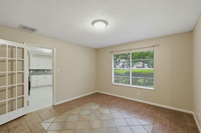 208 N Cedar ST, Buda, TX 78610