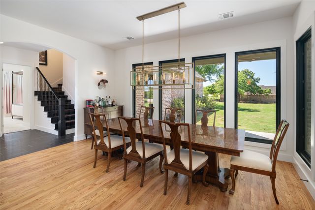 1805 Sunset Pointe, Cross Roads, TX 76227