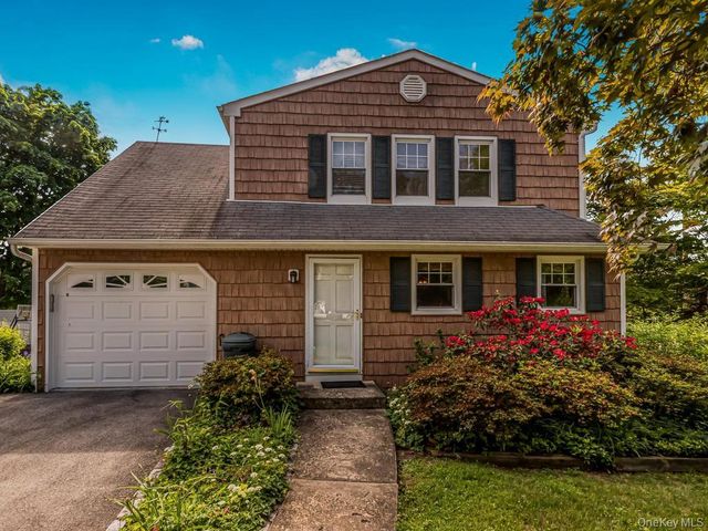 211 Warren Avenue, Hawthorne, NY 10532