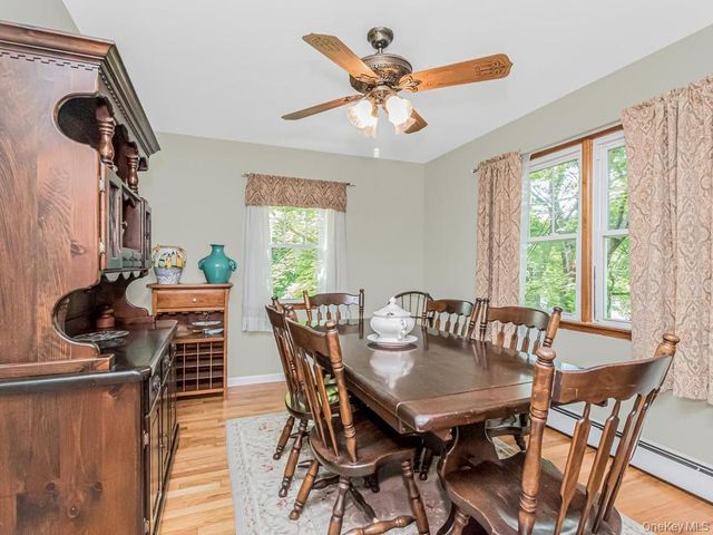 211 Warren Avenue, Hawthorne, NY 10532
