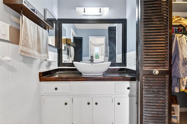 16330 HANNA ROAD, Lutz, FL 33549