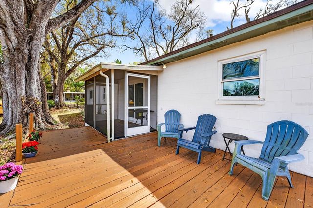 16330 HANNA ROAD, Lutz, FL 33549