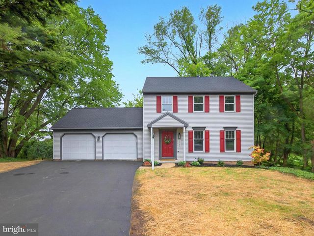 1704 DRUMMERS LANE, Lancaster, PA 17603