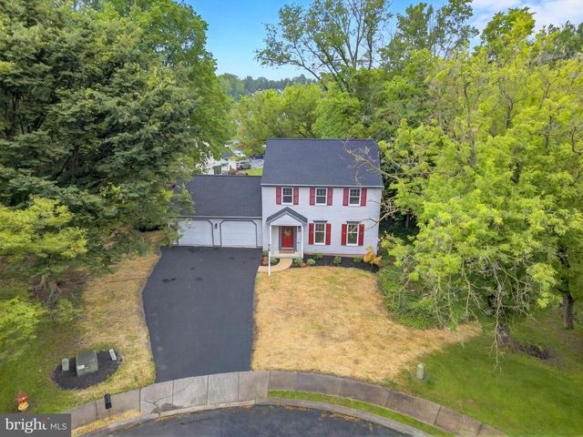 1704 DRUMMERS LANE, Lancaster, PA 17603