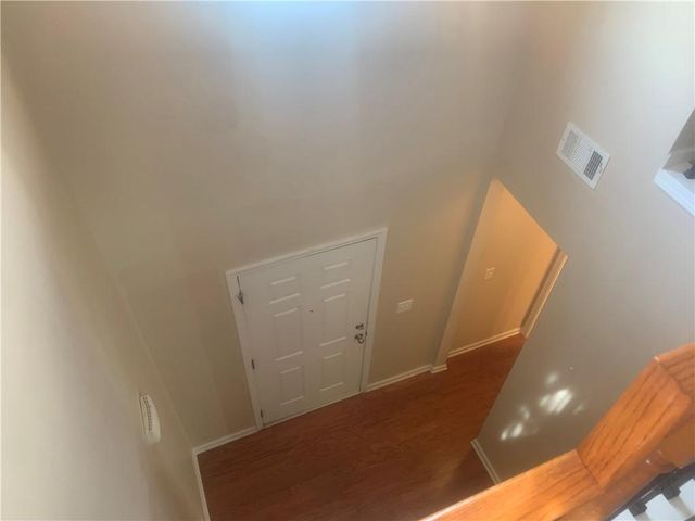 121 Creekwood Trail, Acworth, GA 30102