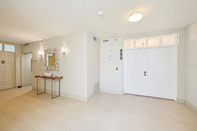 2450 HARBOURSIDE DRIVE 244, Longboat Key, FL 34228