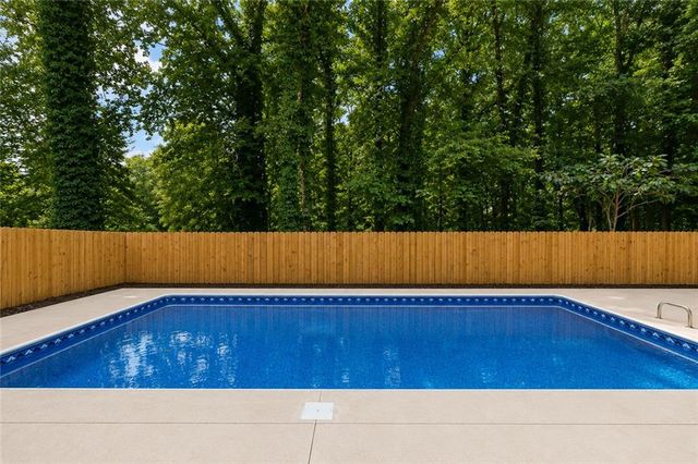 3650 Autumn Leaves Lane, Marietta, GA 30066