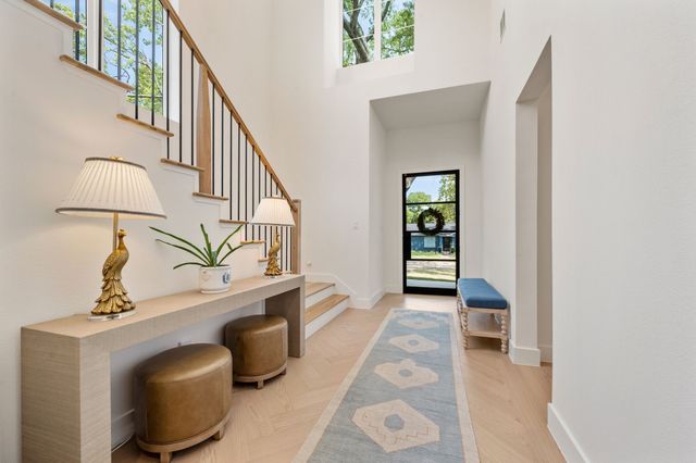 507 Coolair Drive, Dallas, TX 75218