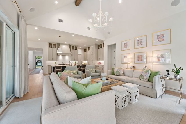507 Coolair Drive, Dallas, TX 75218