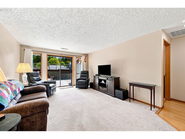 13815 Nw 10TH Ct F, Vancouver, WA 98685