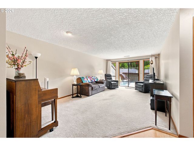13815 Nw 10TH Ct F, Vancouver, WA 98685