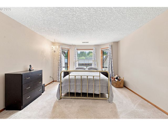 13815 Nw 10TH Ct F, Vancouver, WA 98685