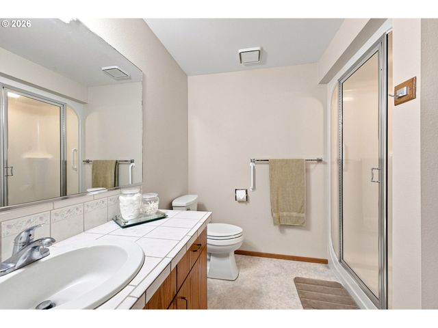 13815 Nw 10TH Ct F, Vancouver, WA 98685