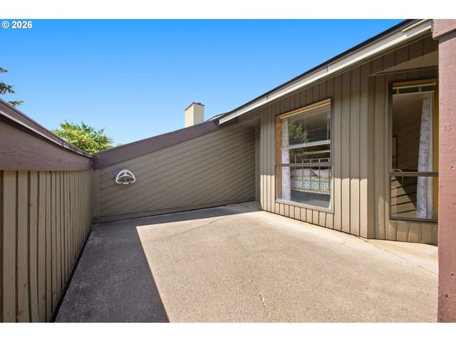 13815 Nw 10TH Ct F, Vancouver, WA 98685
