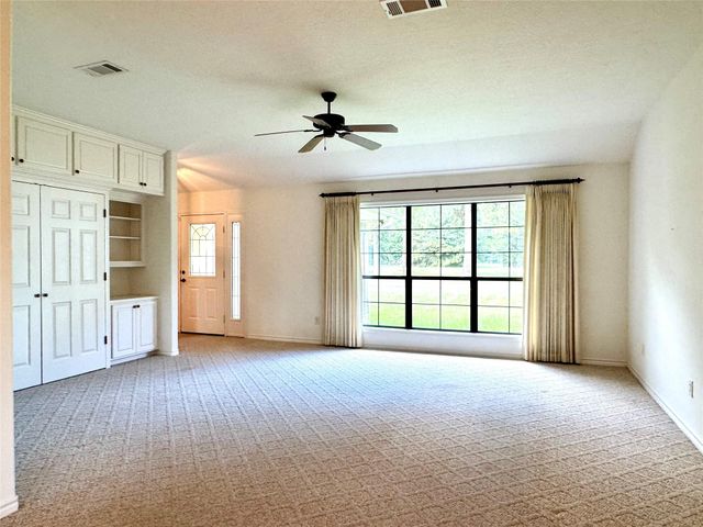 20 Shallow Springs, Trinity, TX 75862