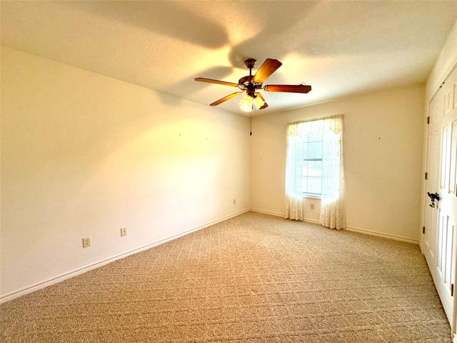 20 Shallow Springs, Trinity, TX 75862