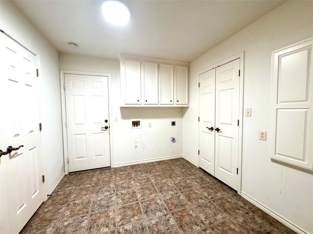 20 Shallow Springs, Trinity, TX 75862