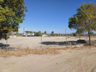 4175 Warbler, Phelan, CA 92371