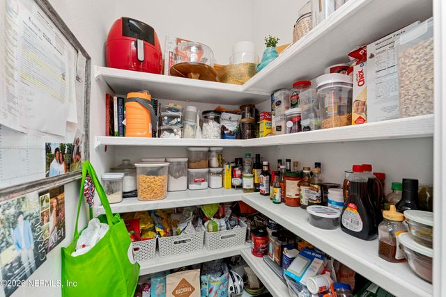 28 VILLAGE GRANDE Drive, Ponte Vedra, FL 32081