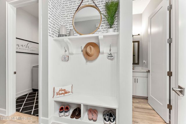 28 VILLAGE GRANDE Drive, Ponte Vedra, FL 32081