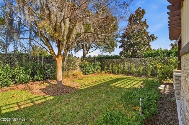 28 VILLAGE GRANDE Drive, Ponte Vedra, FL 32081