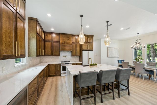 211 St Andrews Drive, New Ulm, TX 78950