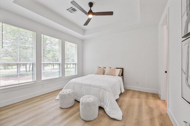 211 St Andrews Drive, New Ulm, TX 78950