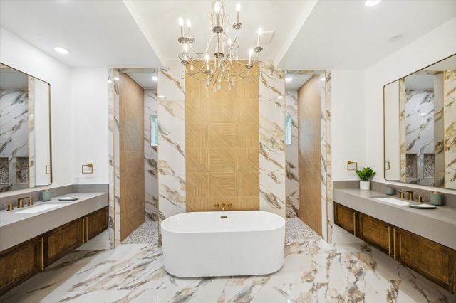 211 St Andrews Drive, New Ulm, TX 78950