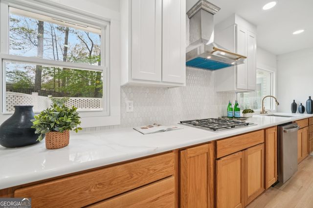 6335 Aberdeen Drive NE, Atlanta, GA 30328