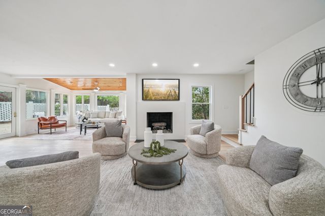 6335 Aberdeen Drive NE, Atlanta, GA 30328