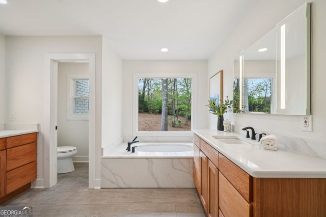 6335 Aberdeen Drive NE, Atlanta, GA 30328